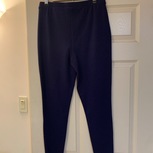NWOT Fabuously Slimming by Chico’s Navy Blue Legging Pants sz 1 - Picture 3 of 5
